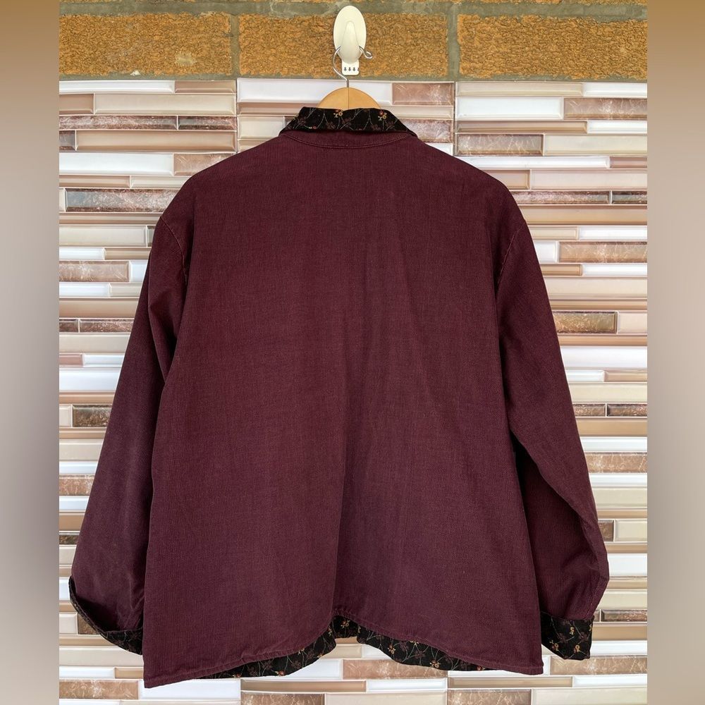 Flax Black Quilted Floral Reversable Jacket with Burgundy Collar and Trim - Picture 9 of 9